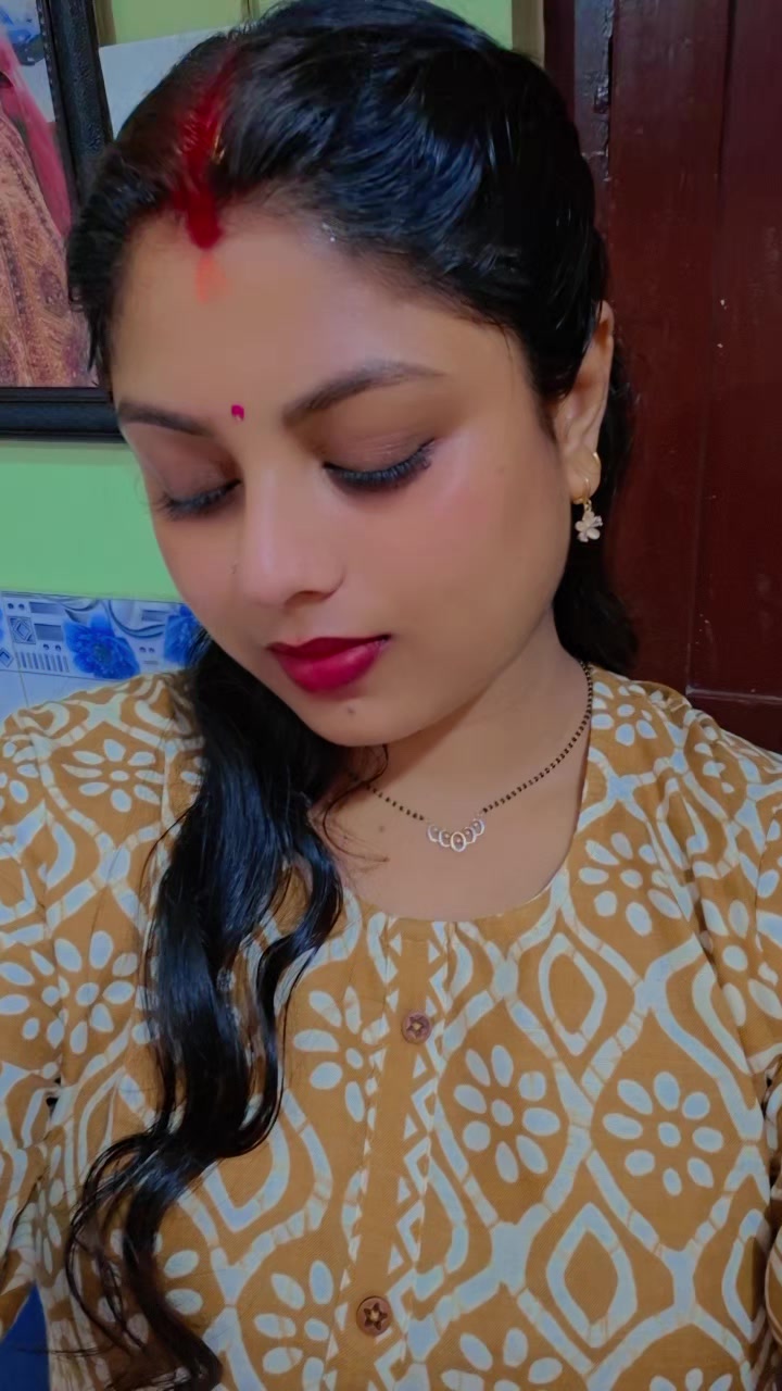 @AlishaRatnadeep❤️🌸 🧿