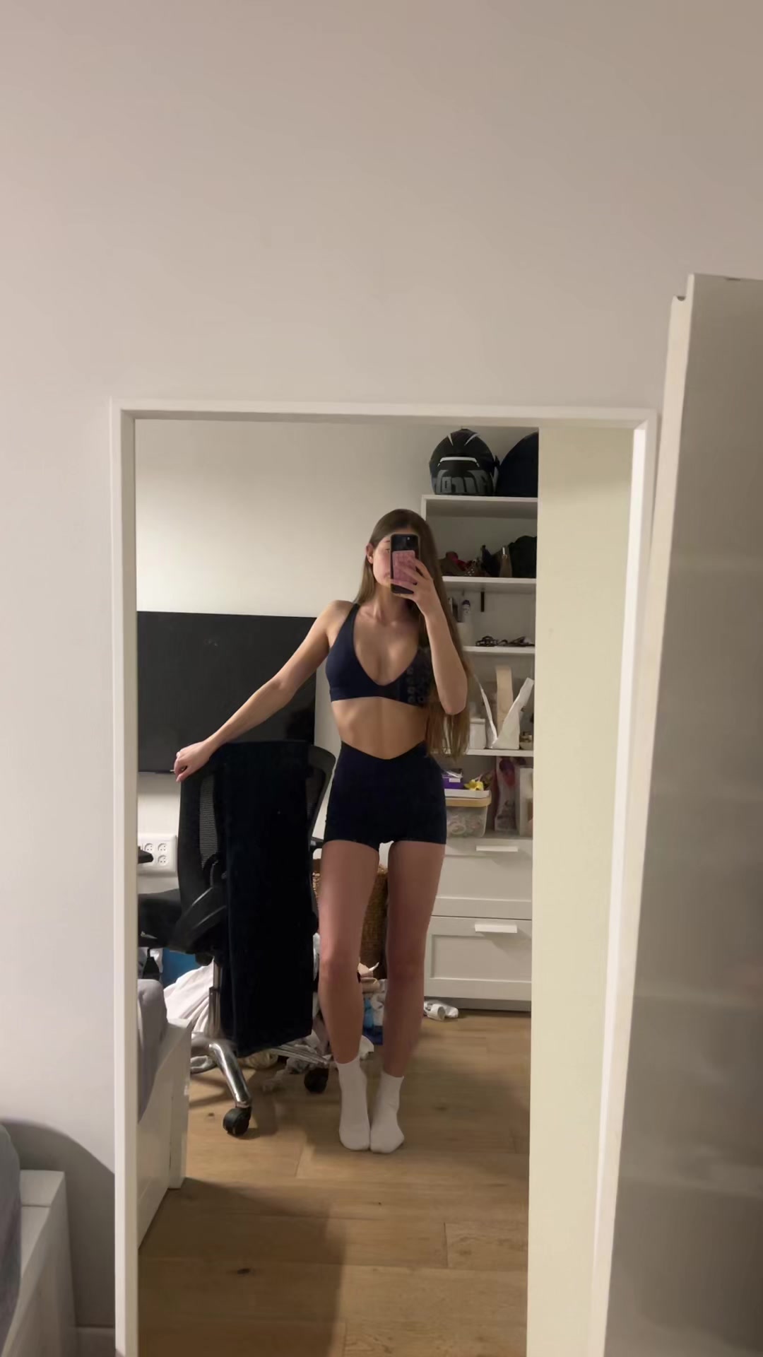 @danielle_joseph_