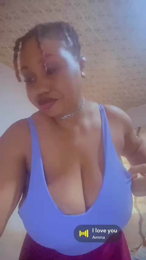 @Queen asankem🇬🇧🇳🇬