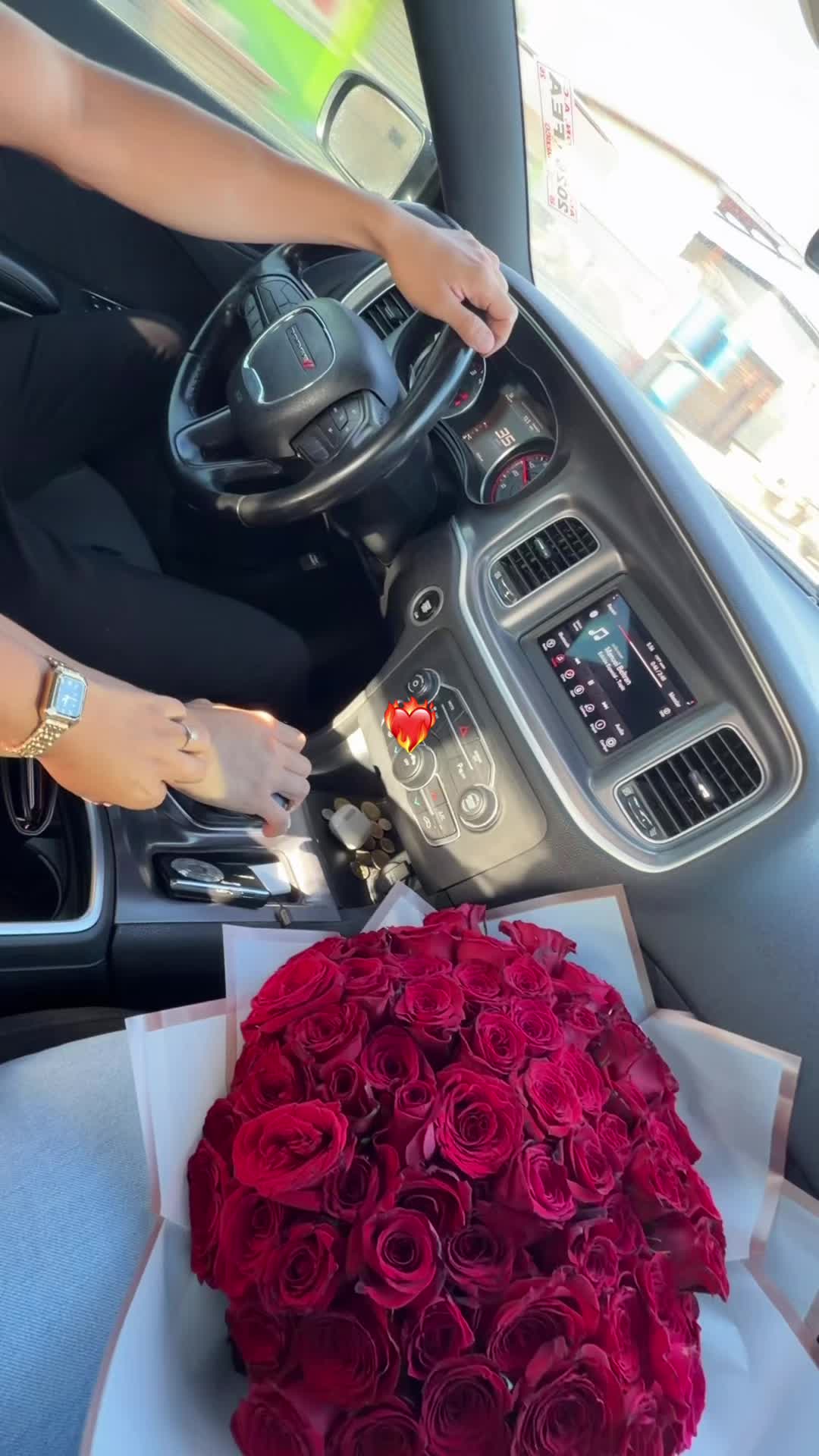 @JoselynSalazarrr