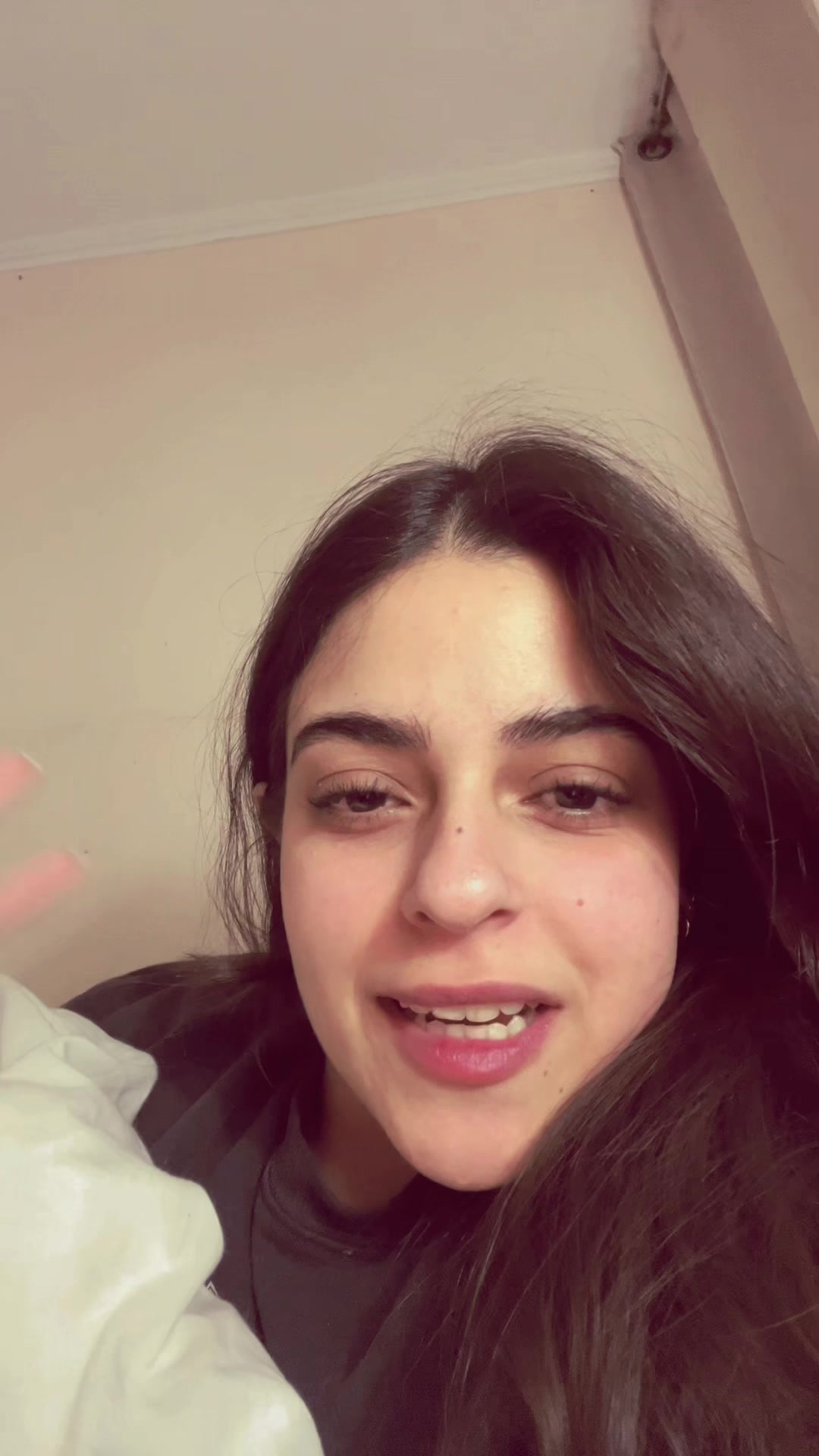 @Valentina.