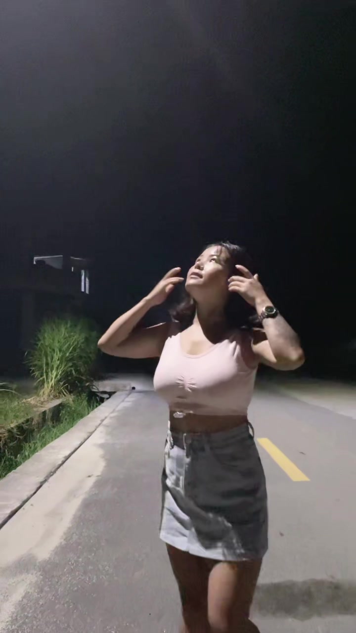 @luna10