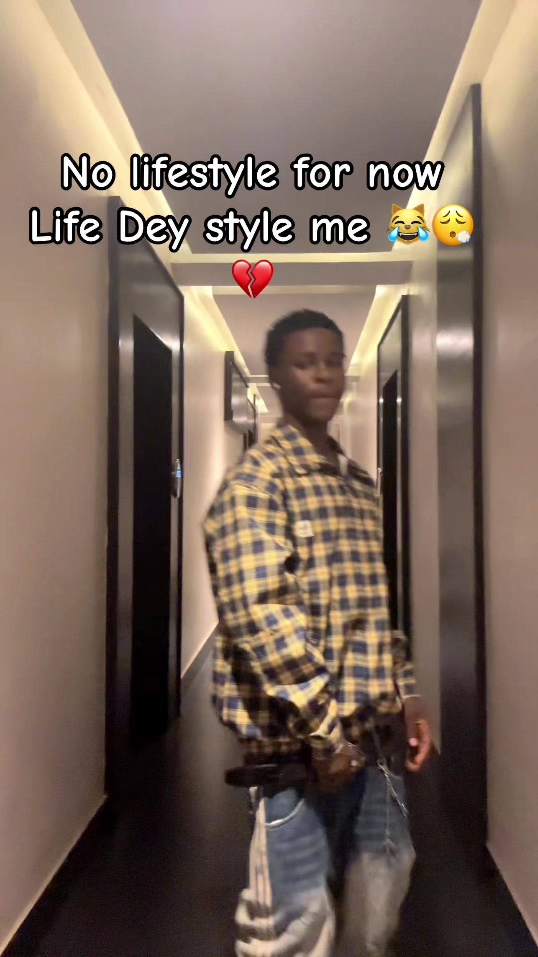 @+49 arab_moni 🇩🇪👞