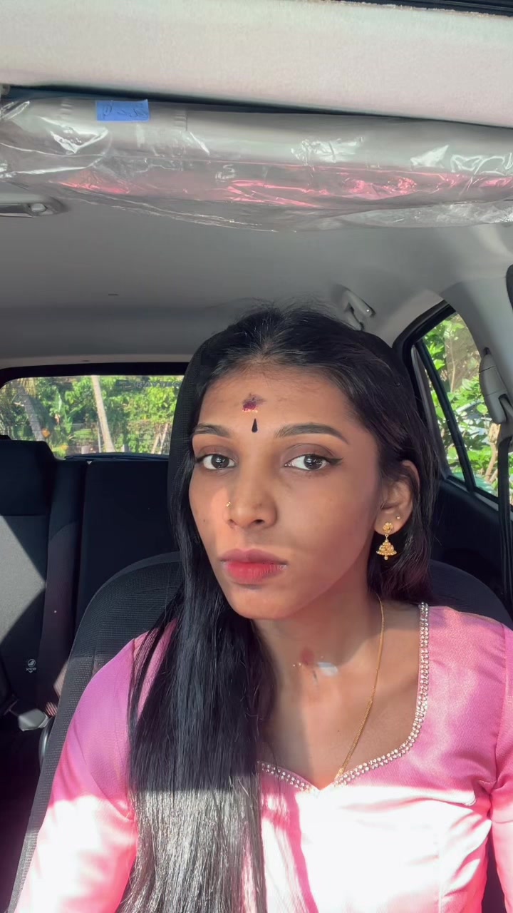 @POOJA🎀