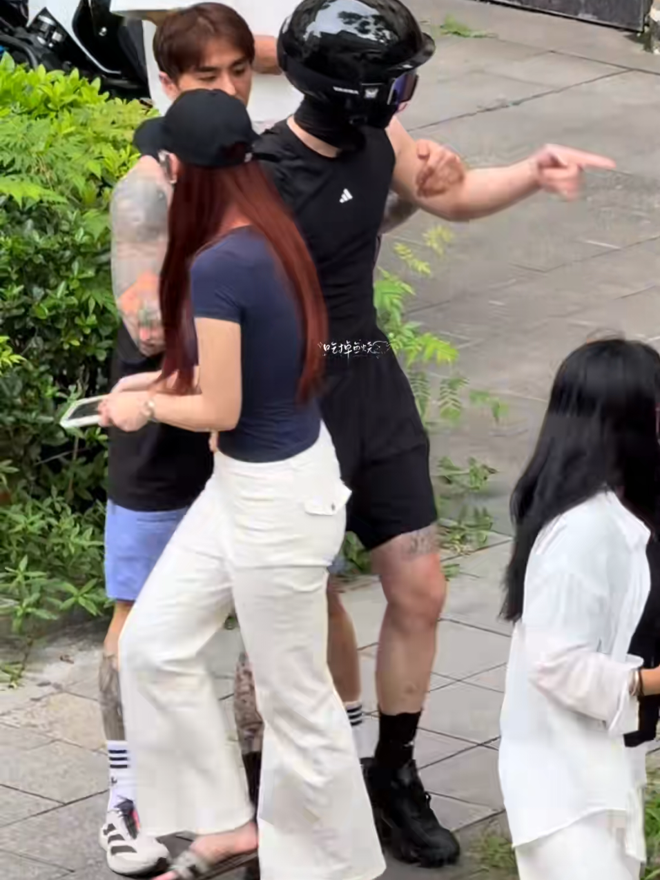@CậuCảMươngBố