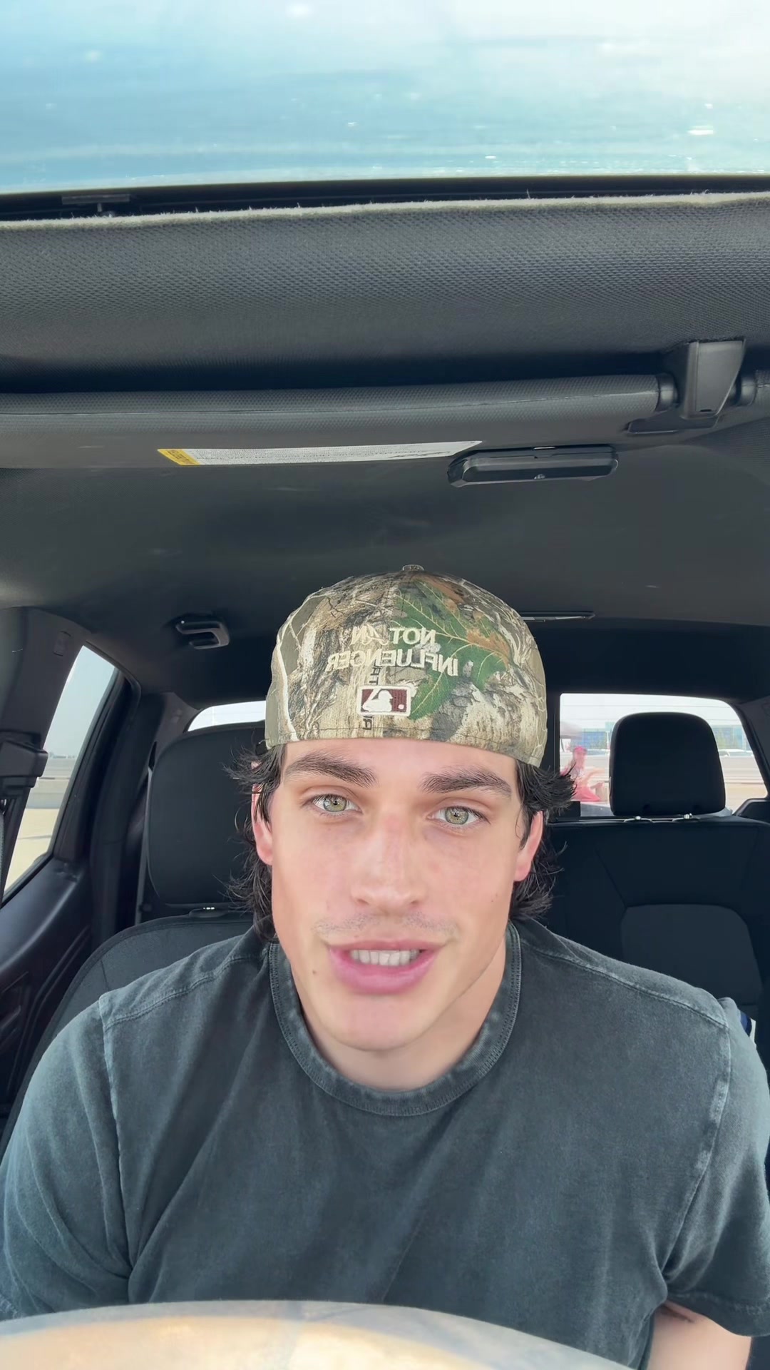 @itscamsworld
