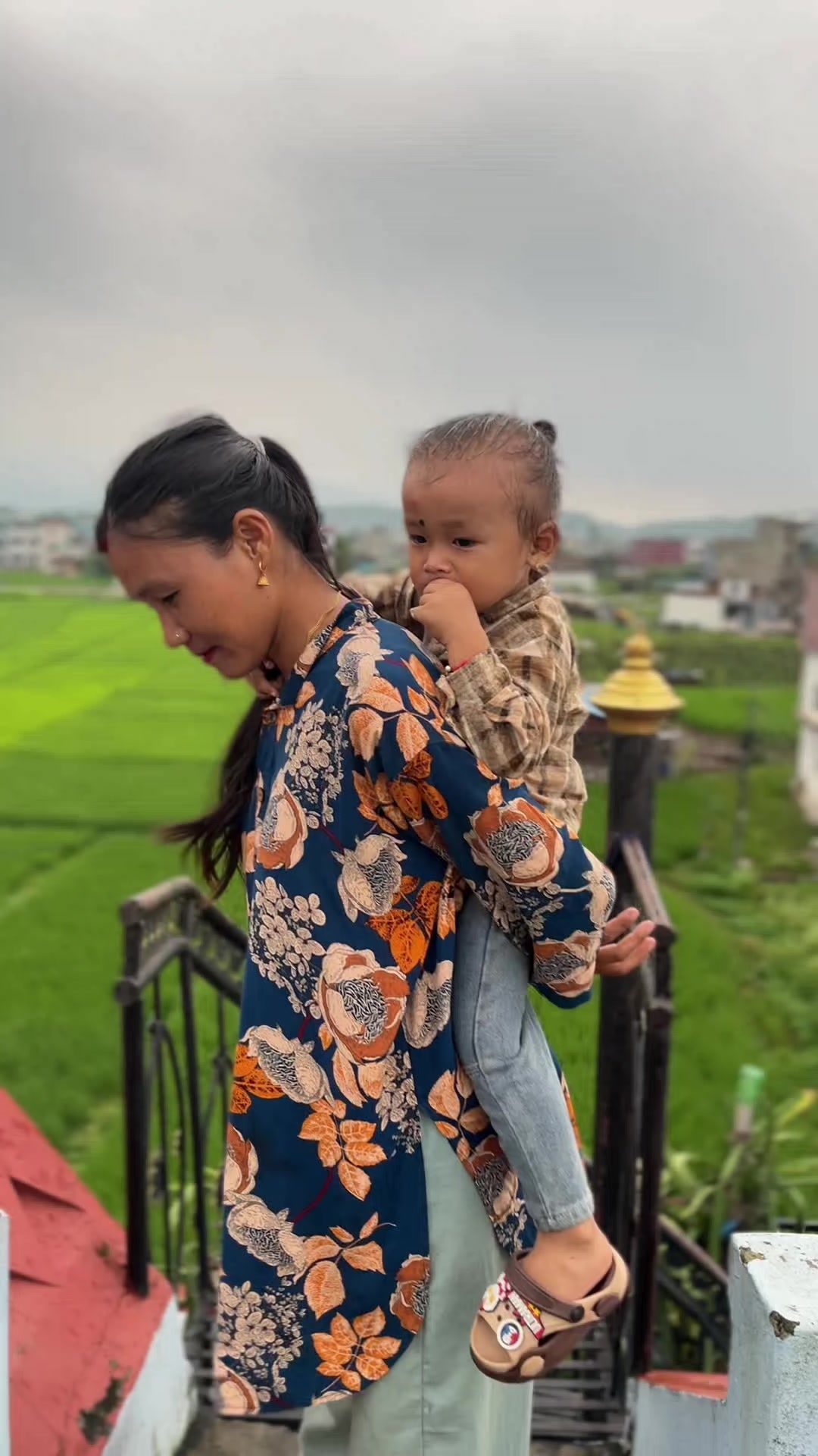 @Mrs.lamichhane👁️❣️🤞