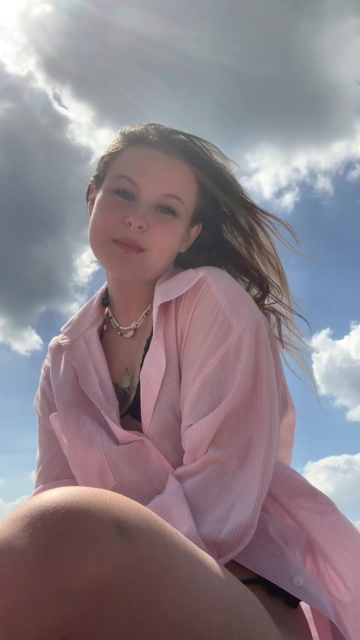 @Iza
