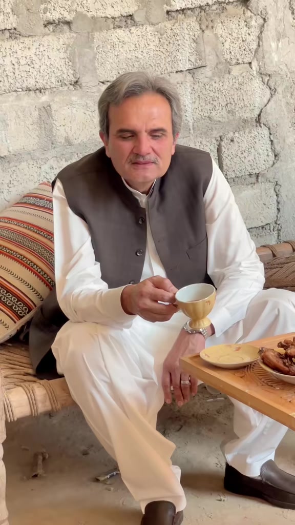 @Ameer Haider Khan hoti