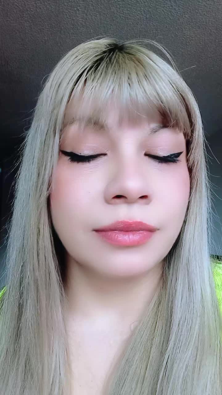 @VALERIA