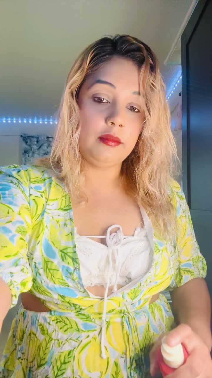 @⭐️lusciouslipz🇸🇷🇮🇩🇬🇾