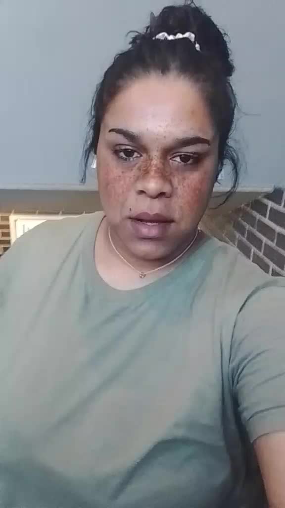 @AylaKyronDrake
