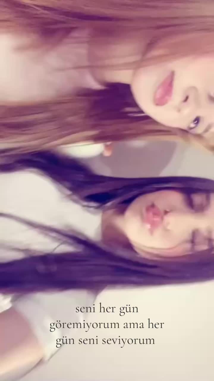@𝘩𝘢𝘮𝘪𝘥𝘦