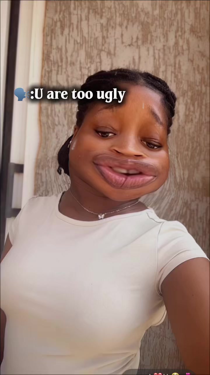 @Gнℓσяιyα🎀💫