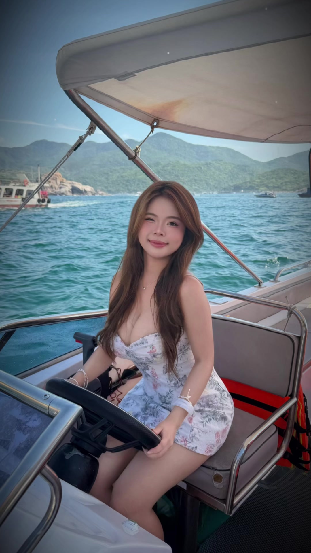 @Ngọc Tuyết
