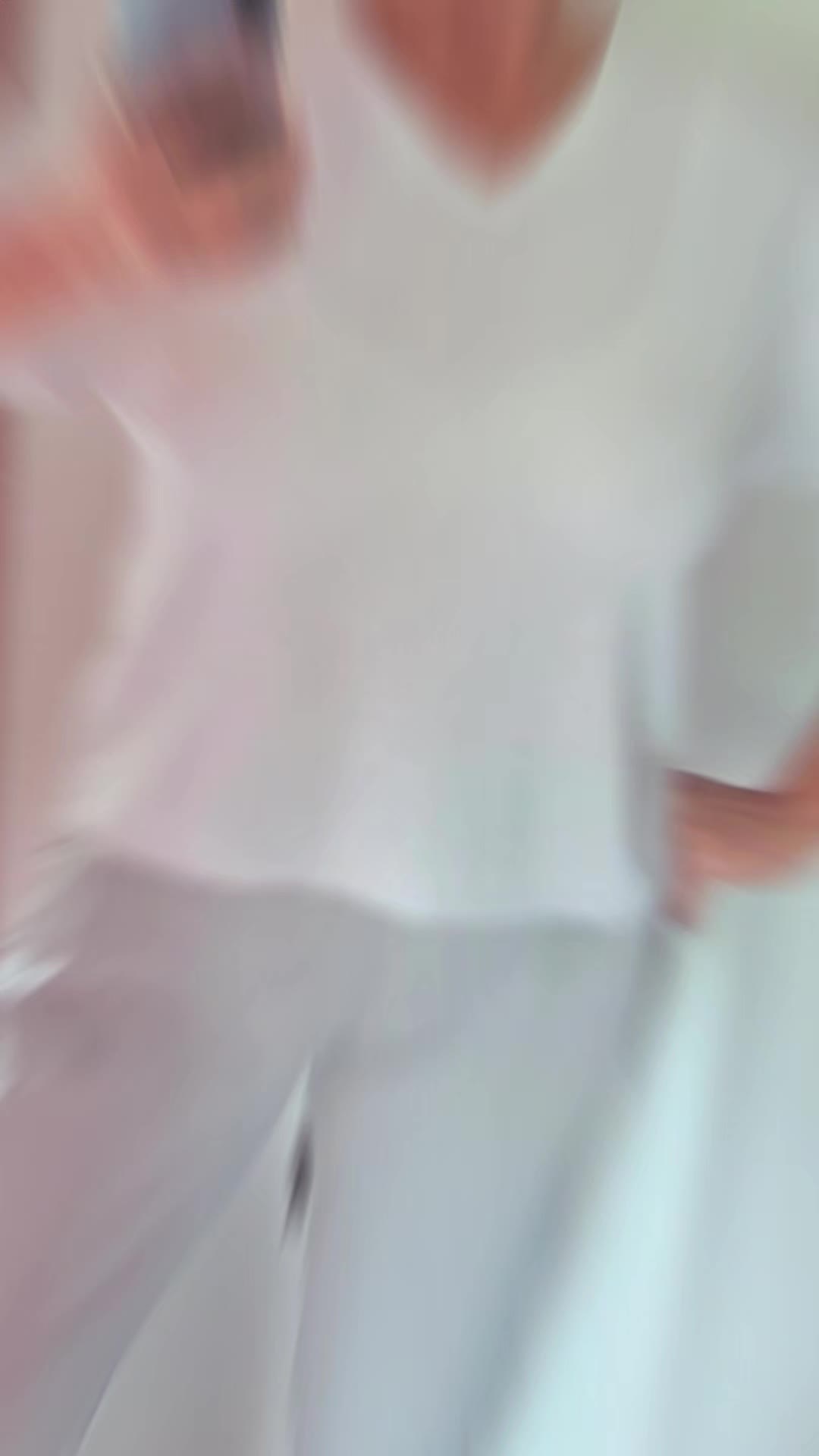 @Moni