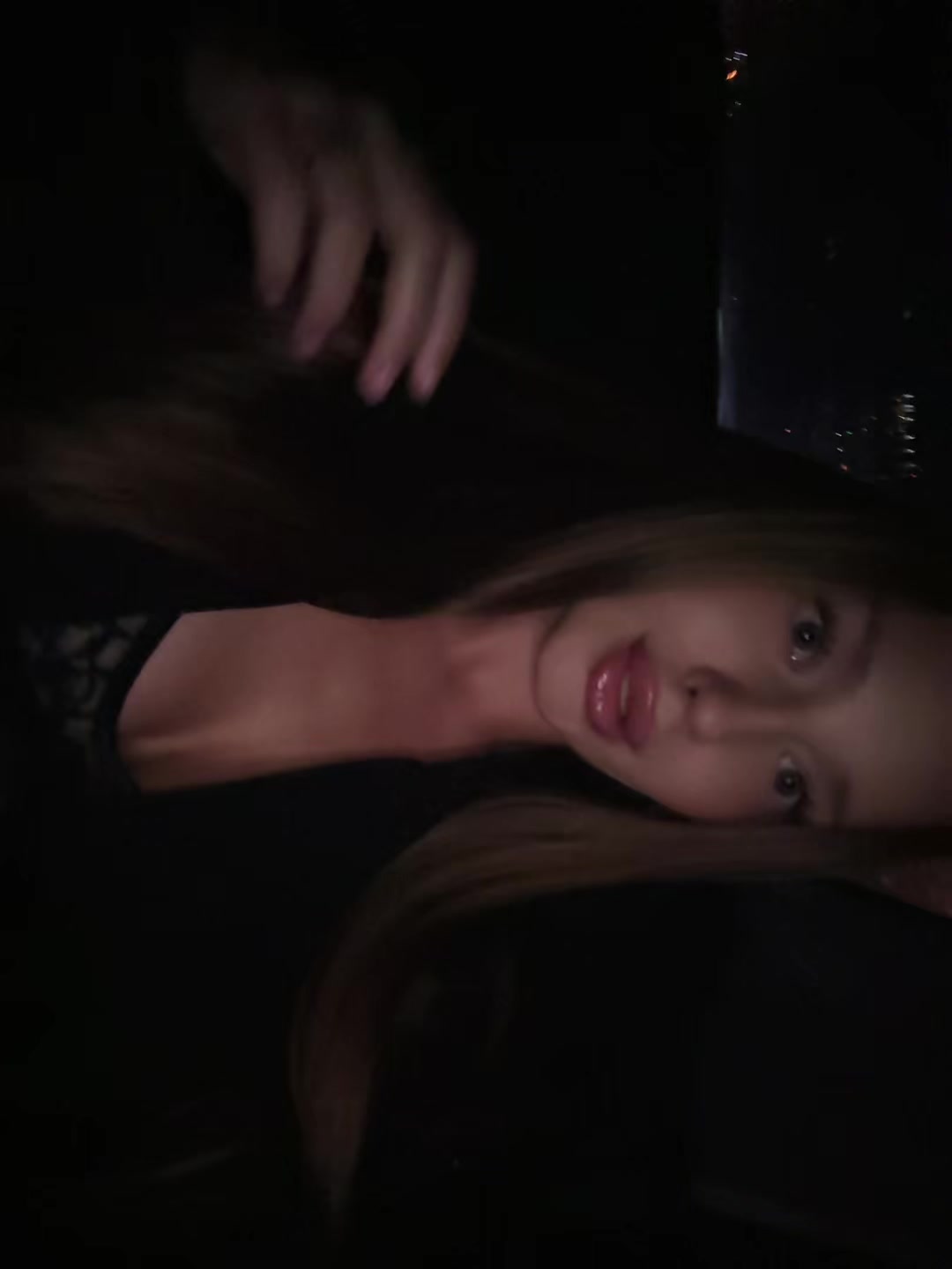 @<8