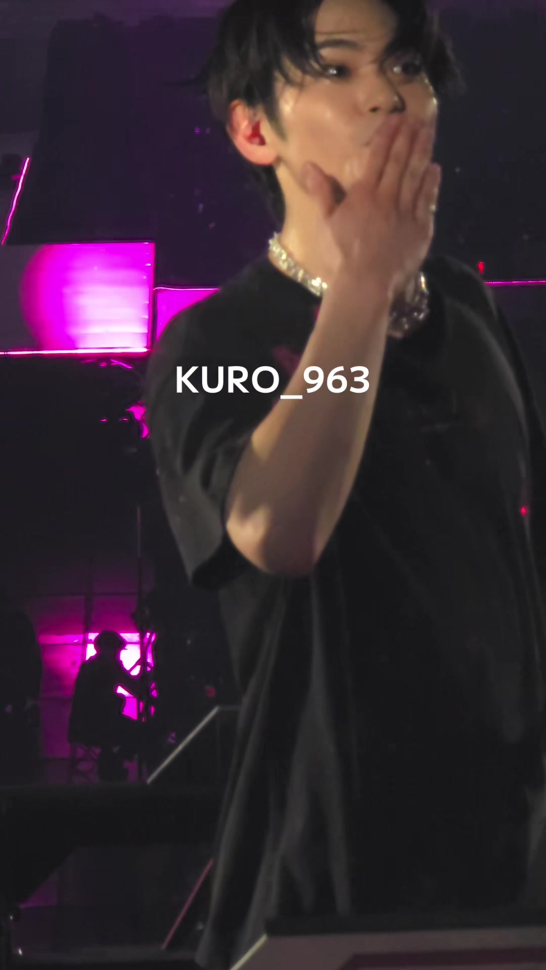 @KURO_963
