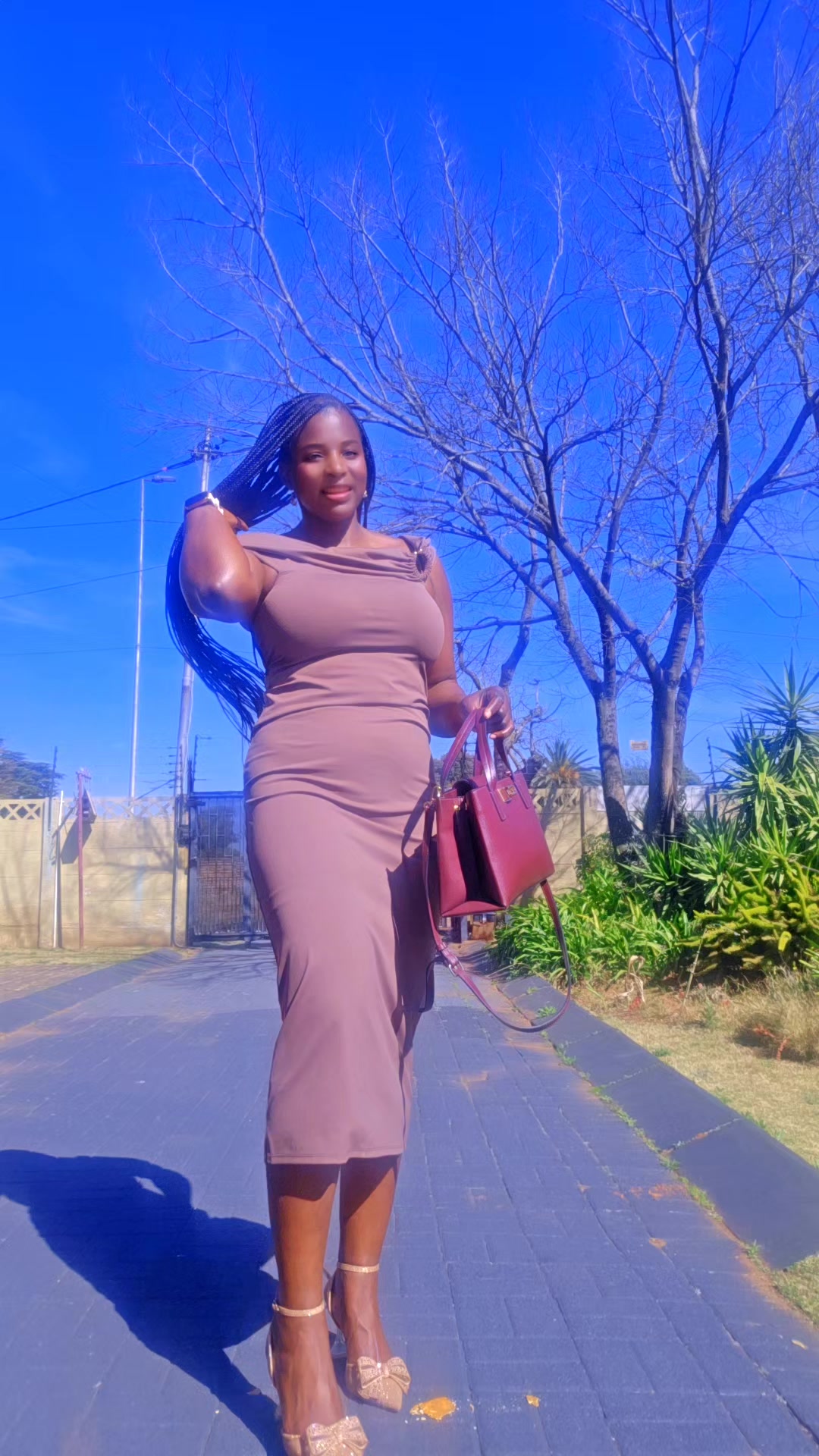 @Asie  Tshidada (Mrs T)
