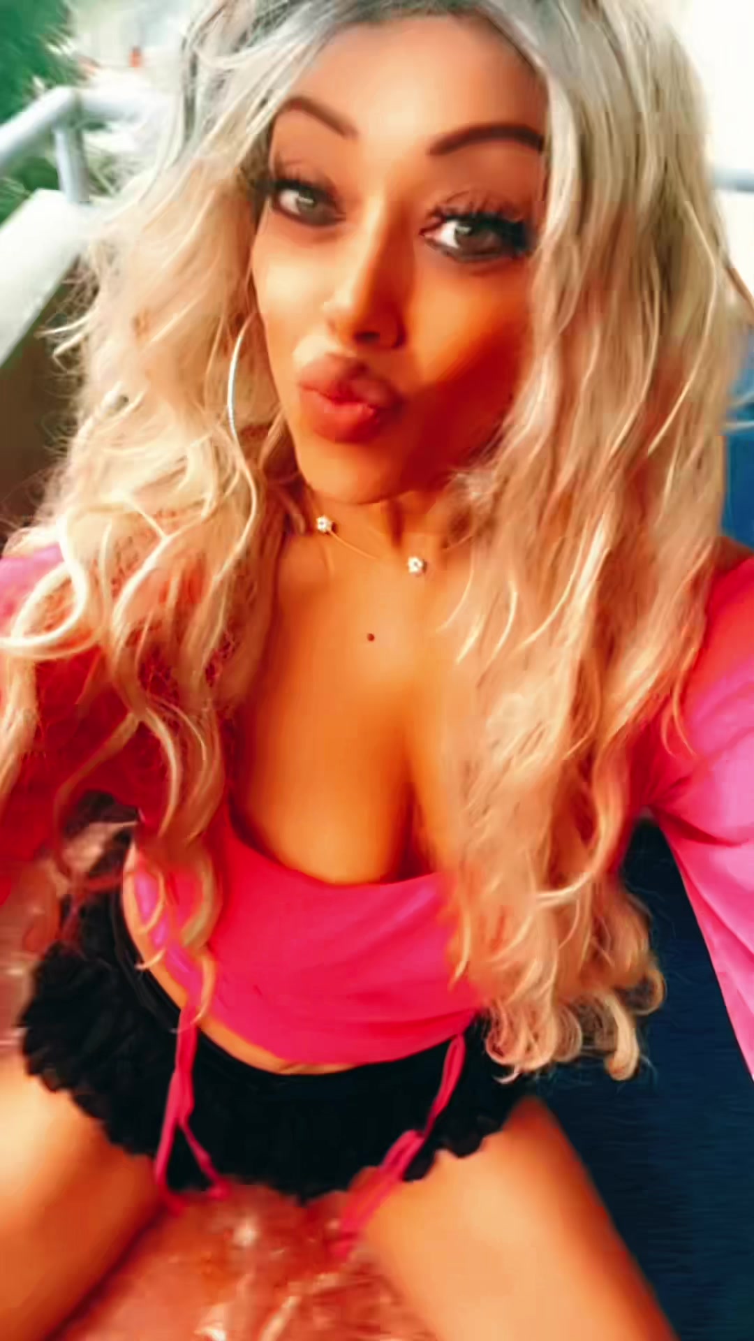 @MizzDeena🇨🇦🇬🇾⭐️🧿🪬8277237