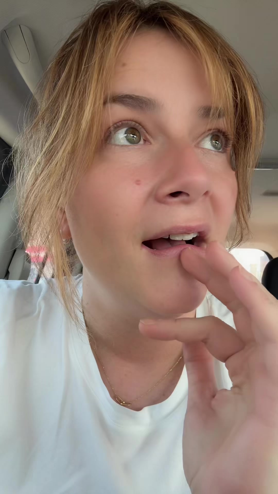 @Shameless Elle 🇨🇦
