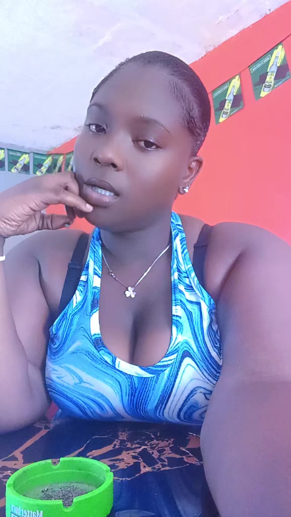 @Britanny ☠️