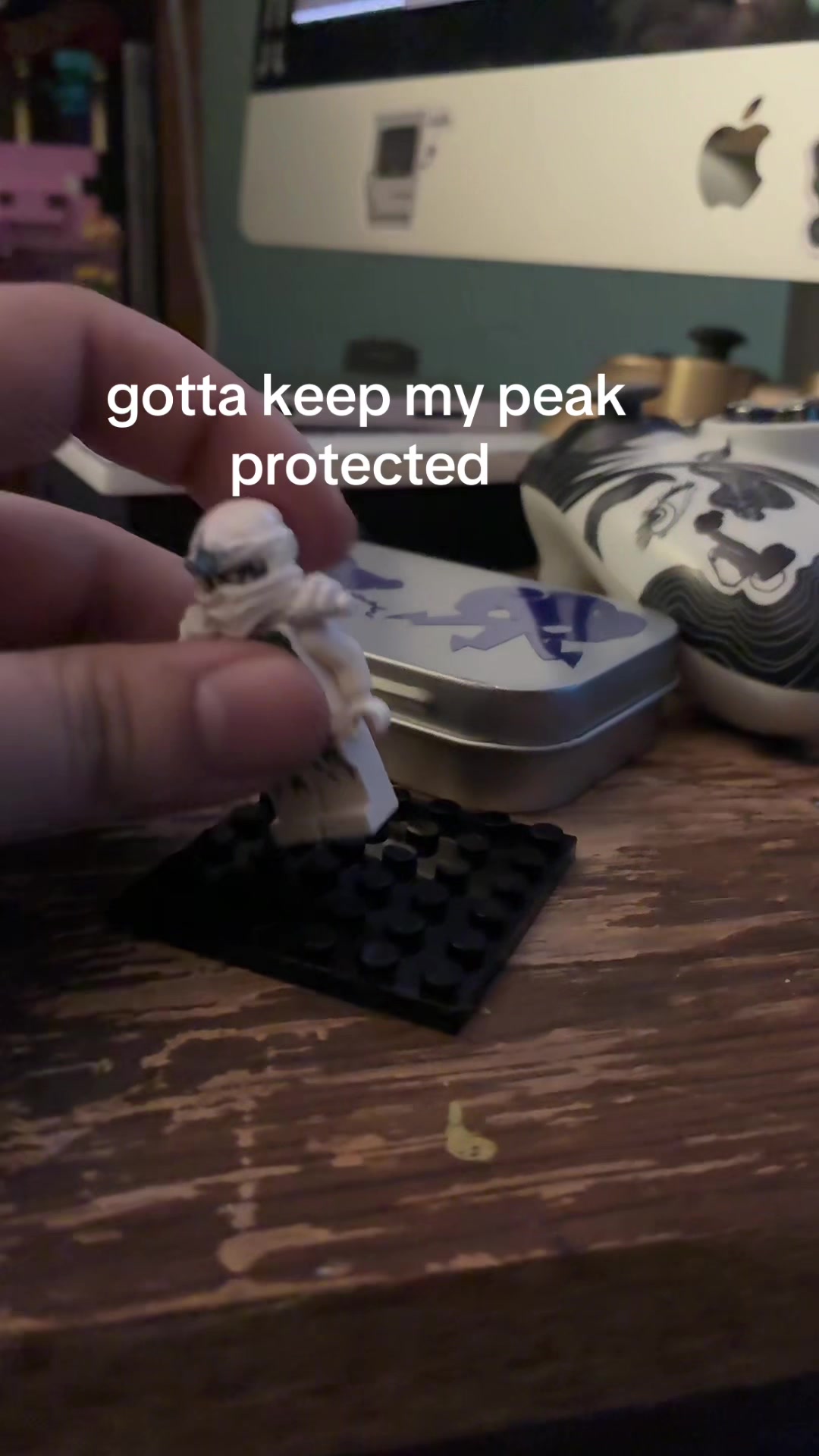 @pleb