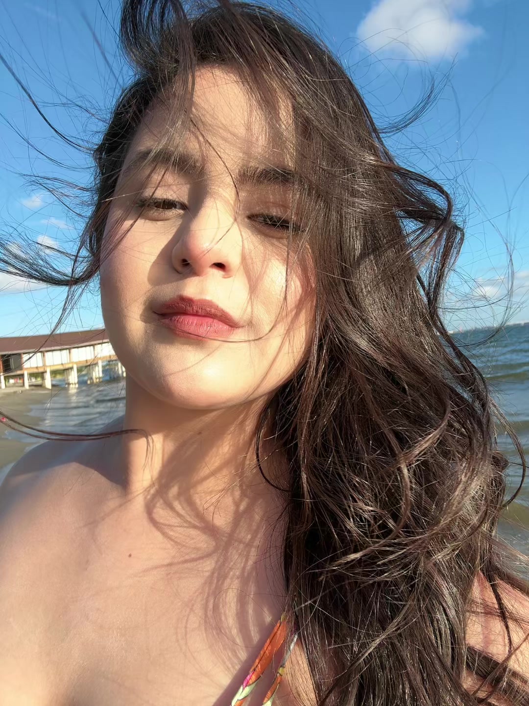 @Camila ✨