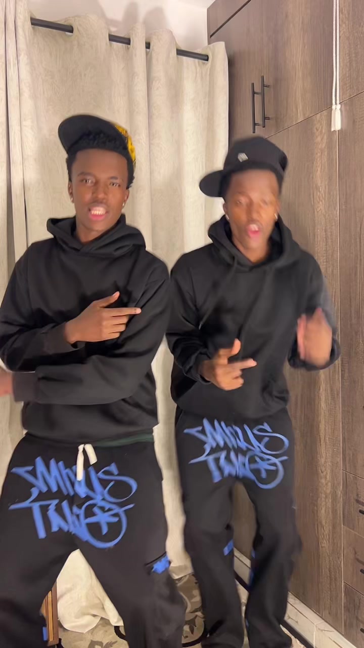 @Trendytwinnz🇰🇪
