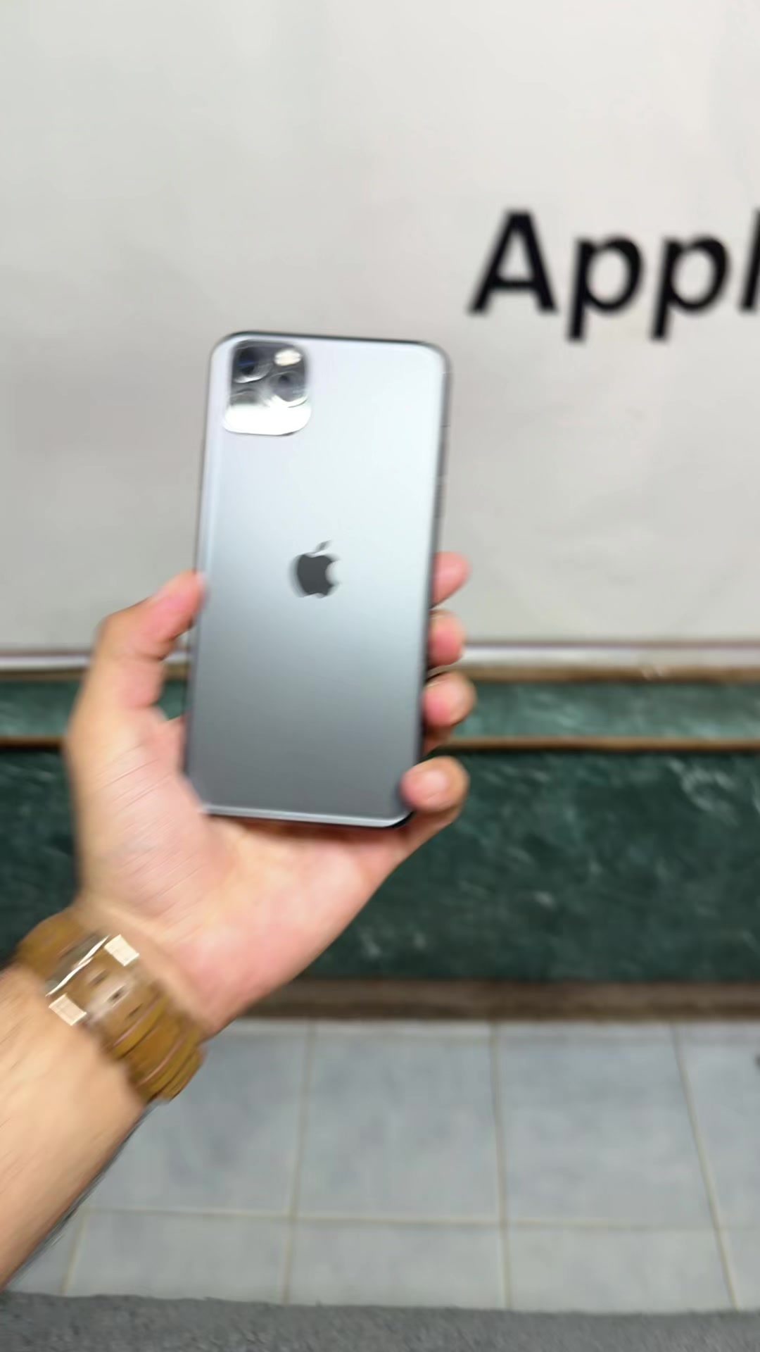 @Ali Mobiles (iPhone_by_emad)
