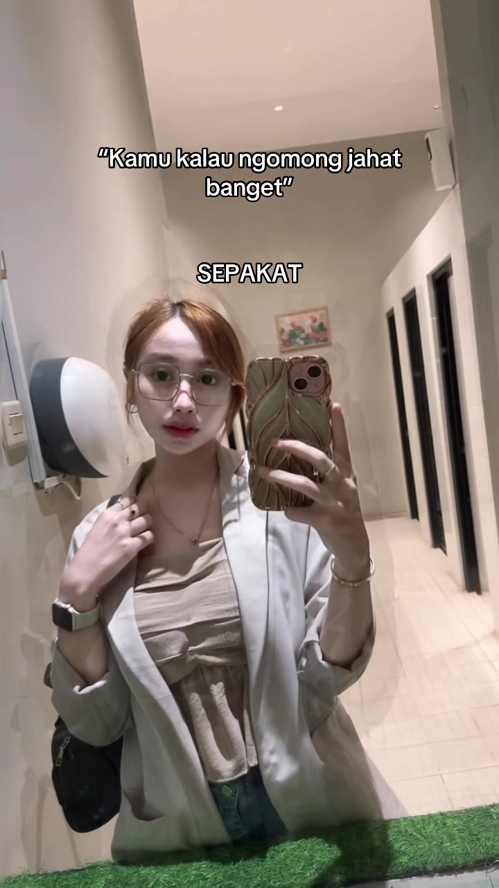 @Ayu