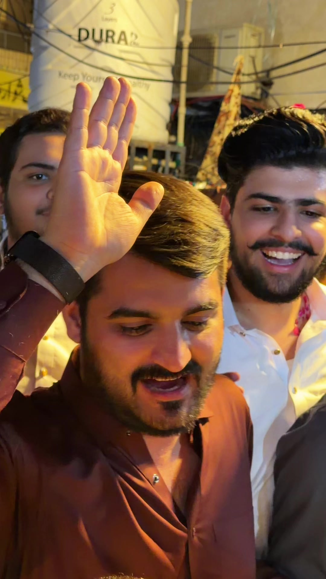 @👑علی بٹ👑