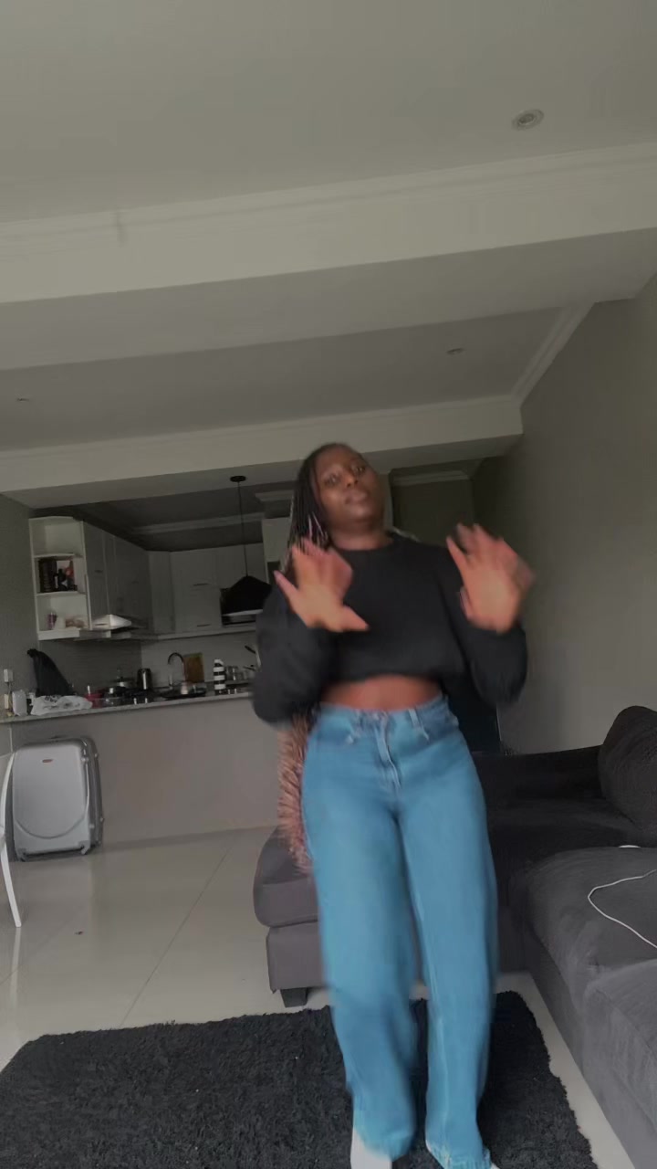 @Deusa Paulino