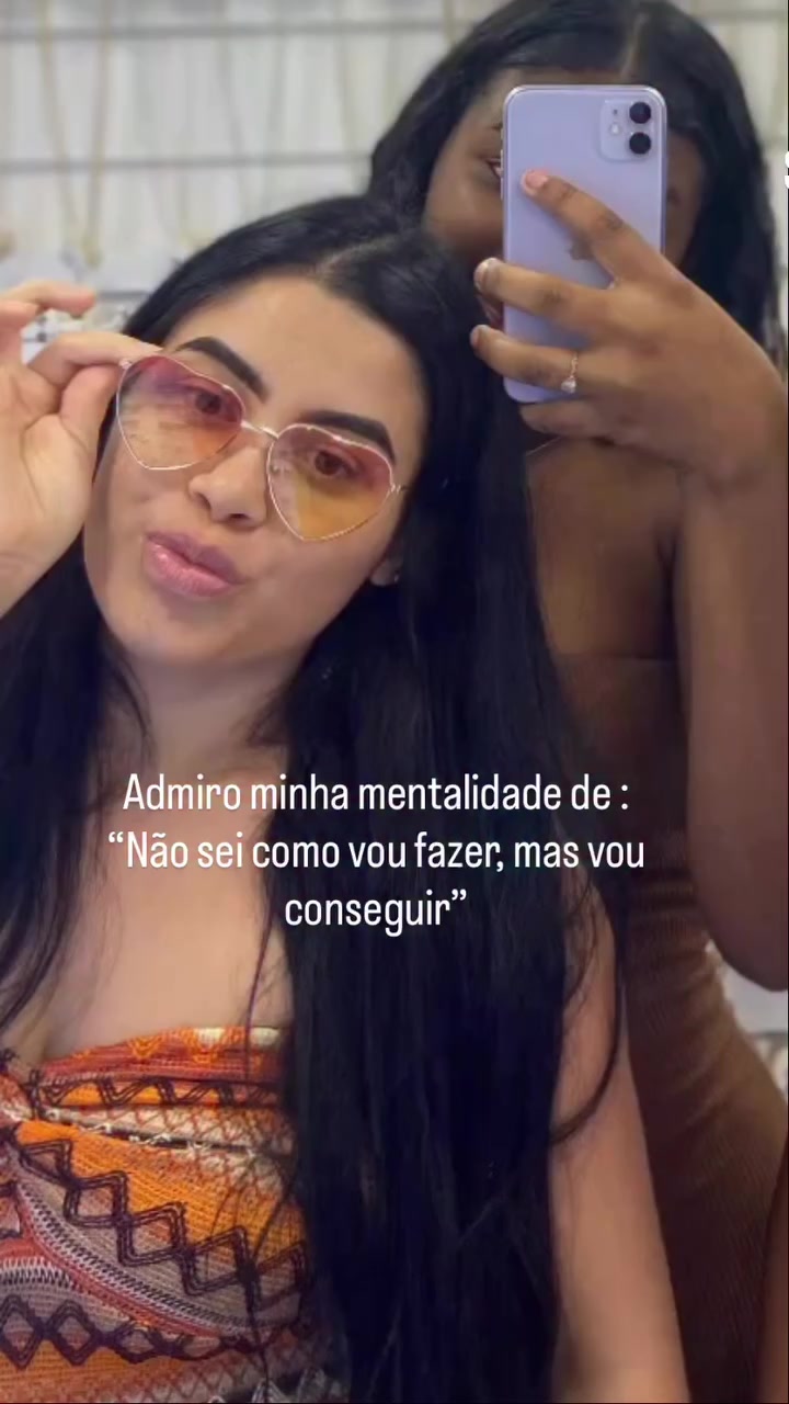@L&iacute;via Dantas