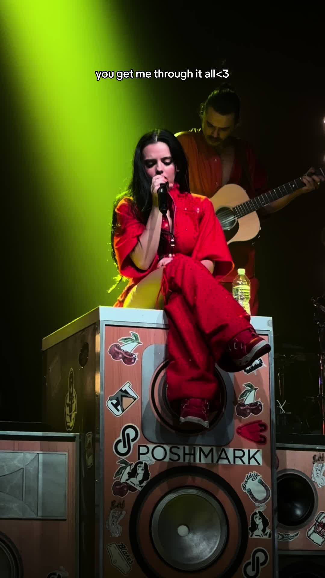 @Amanda ⨾༊