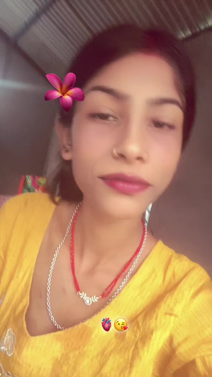 @_Miss_Swarnakar_๐ฆ