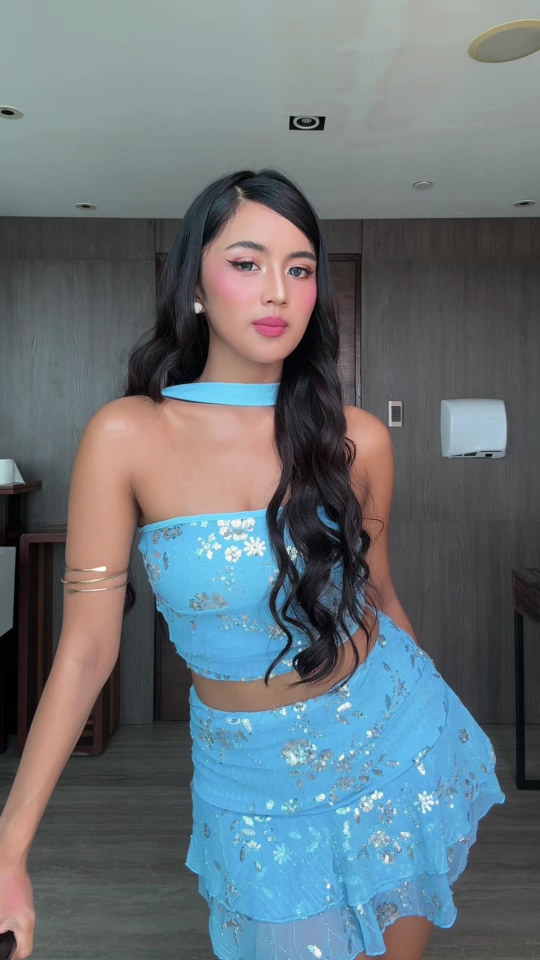 @xyra_bii on IG