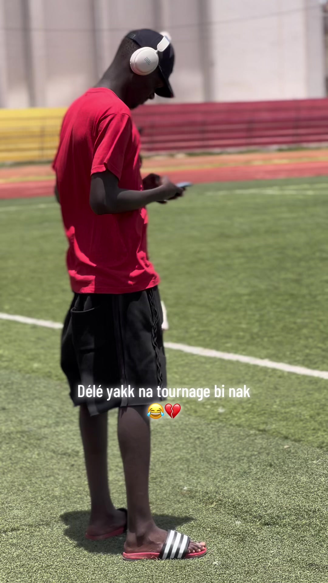 @THIASSALISÉ 11 ✪ <⚽️❤️🔌>