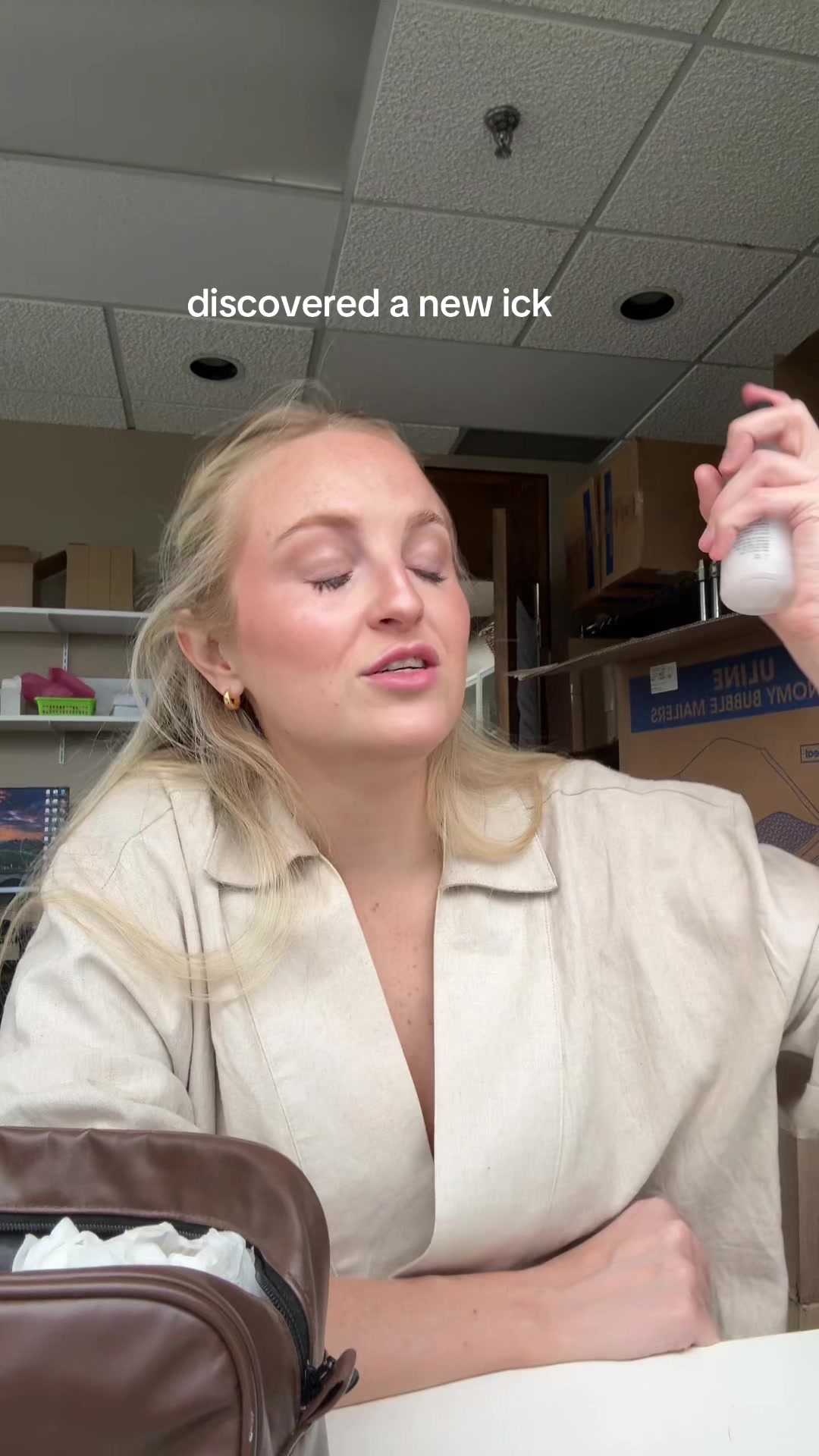 @dumbblondediary
