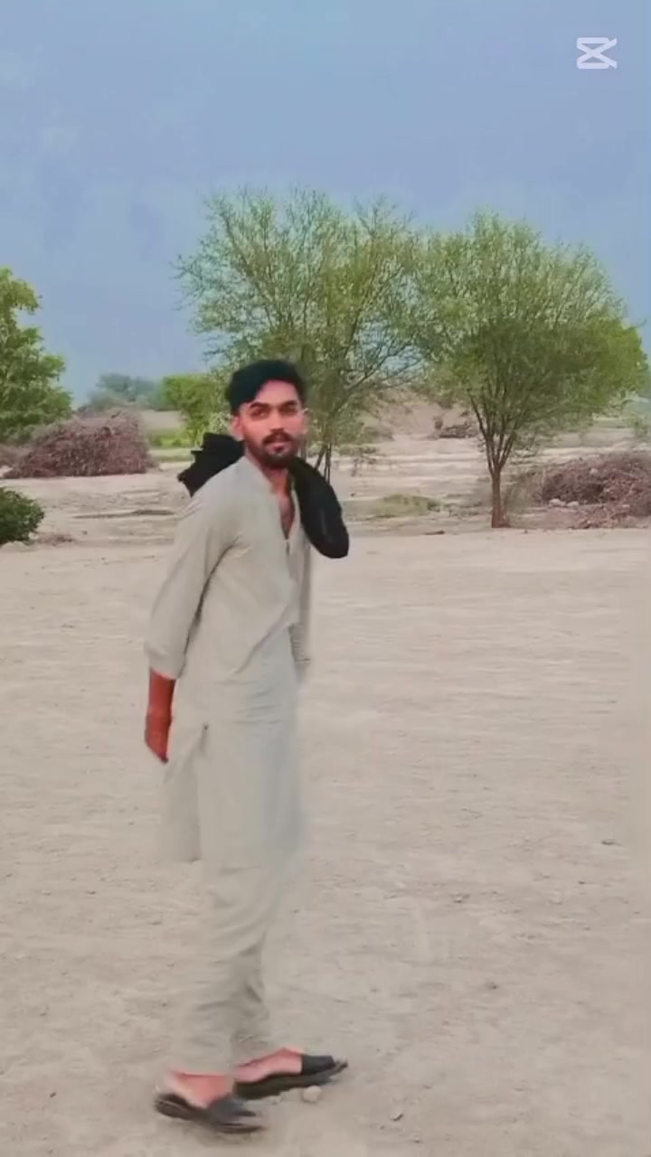 @👻🅾🆈🅴 دانی🦅