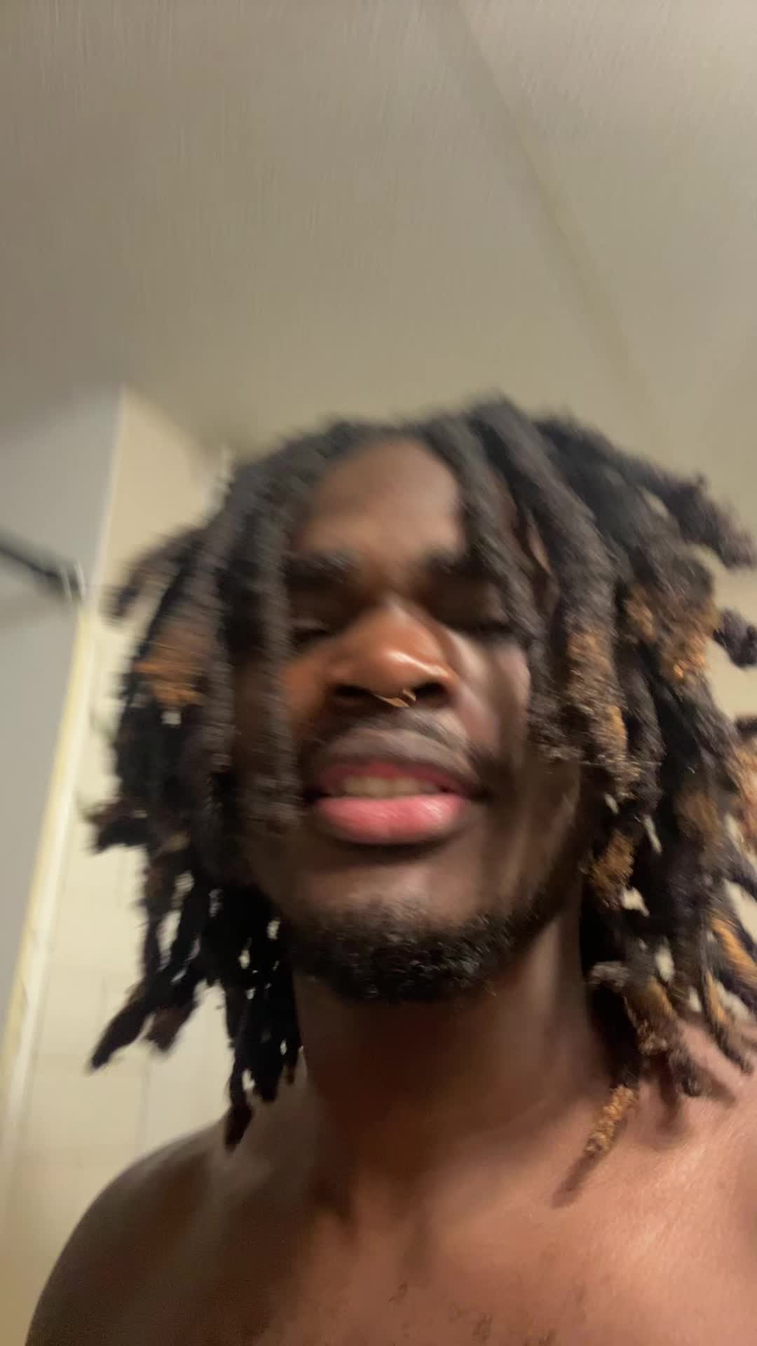 @👉🏿Z<^>I💙👈🏿
