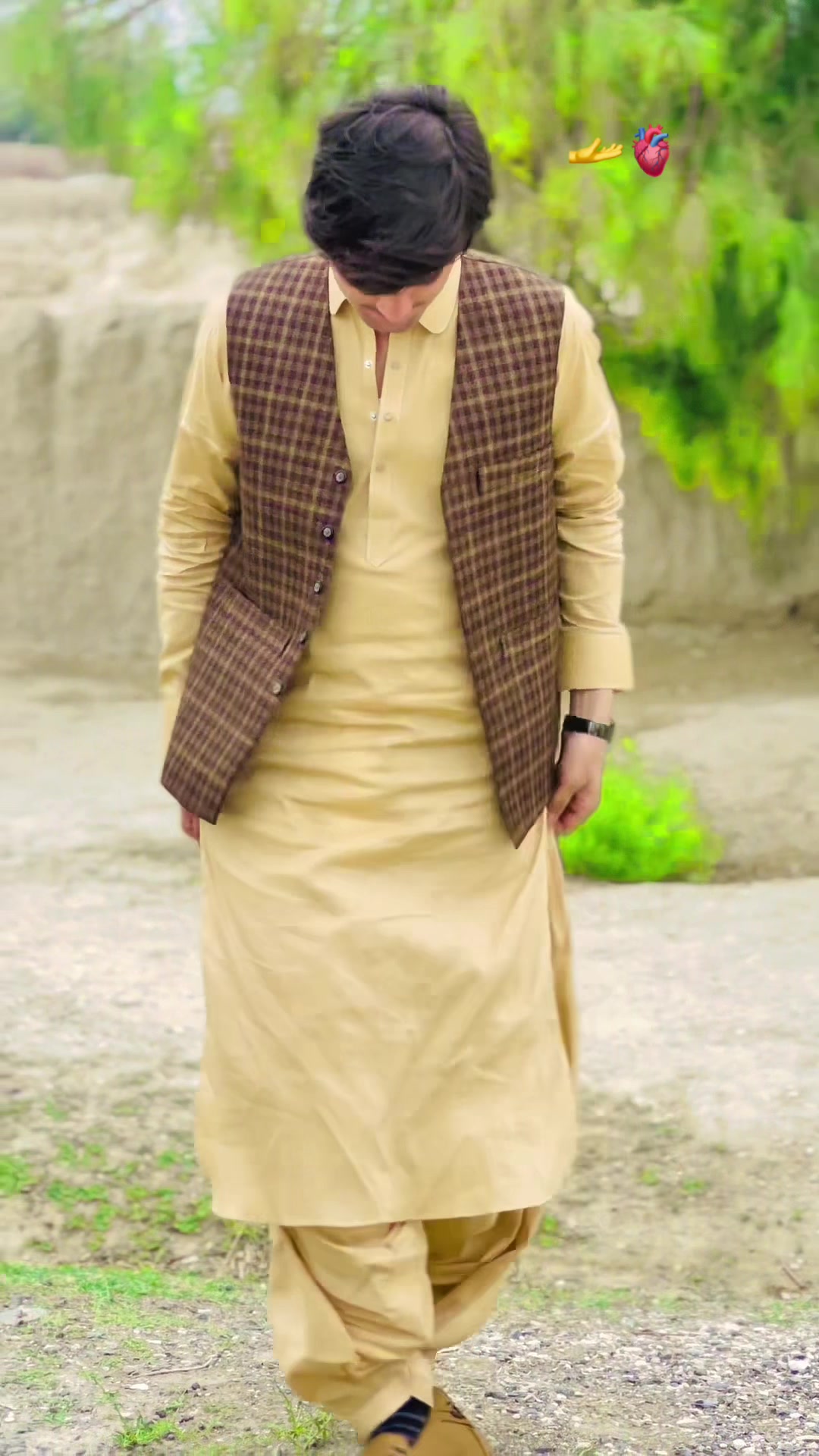 @Israrpashtn