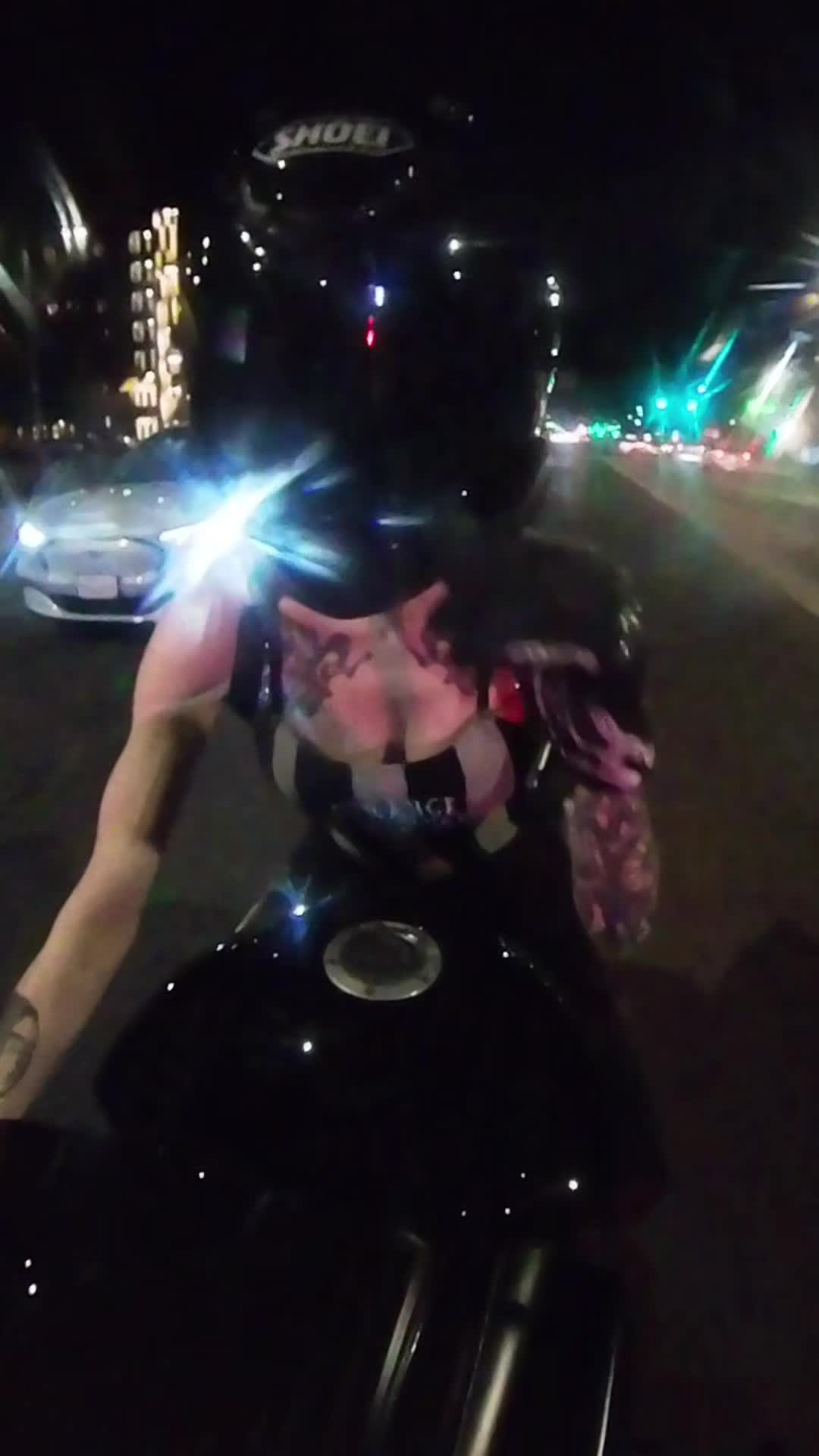 @Sabrina D. ๐๏ธ Biker