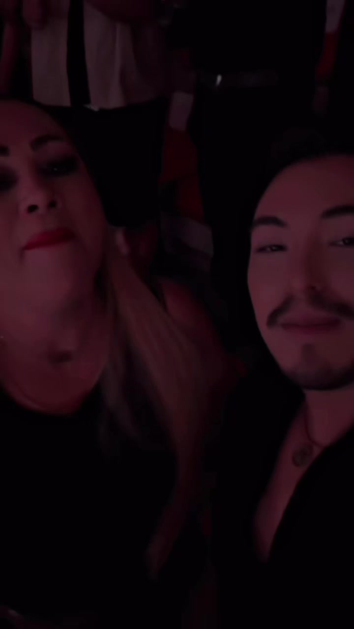@Zitliali Núñez Oficial