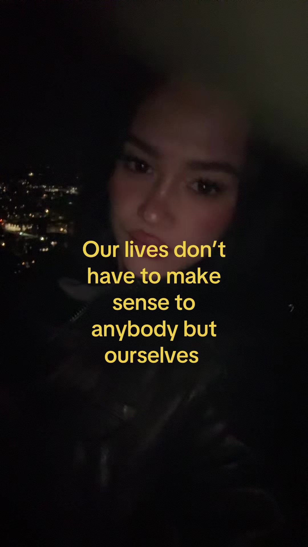 @Livelaughlova