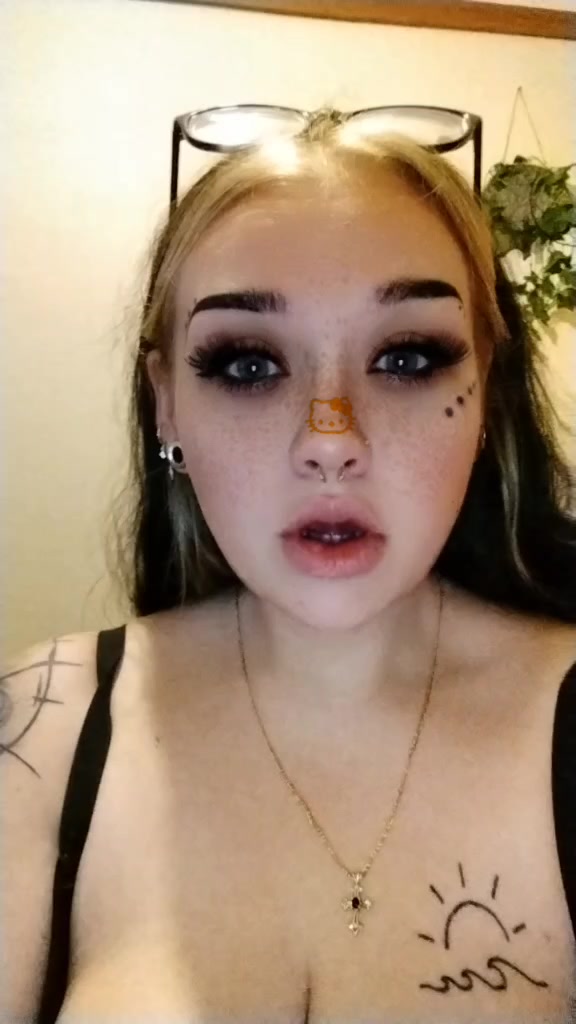 @LittleMissHorror🦇✨🖤