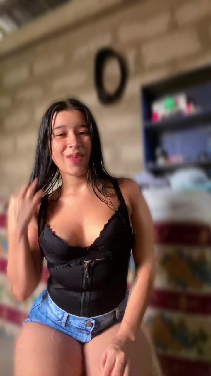 @😇👩🏻&zwj;🎤Merlina MR🥰