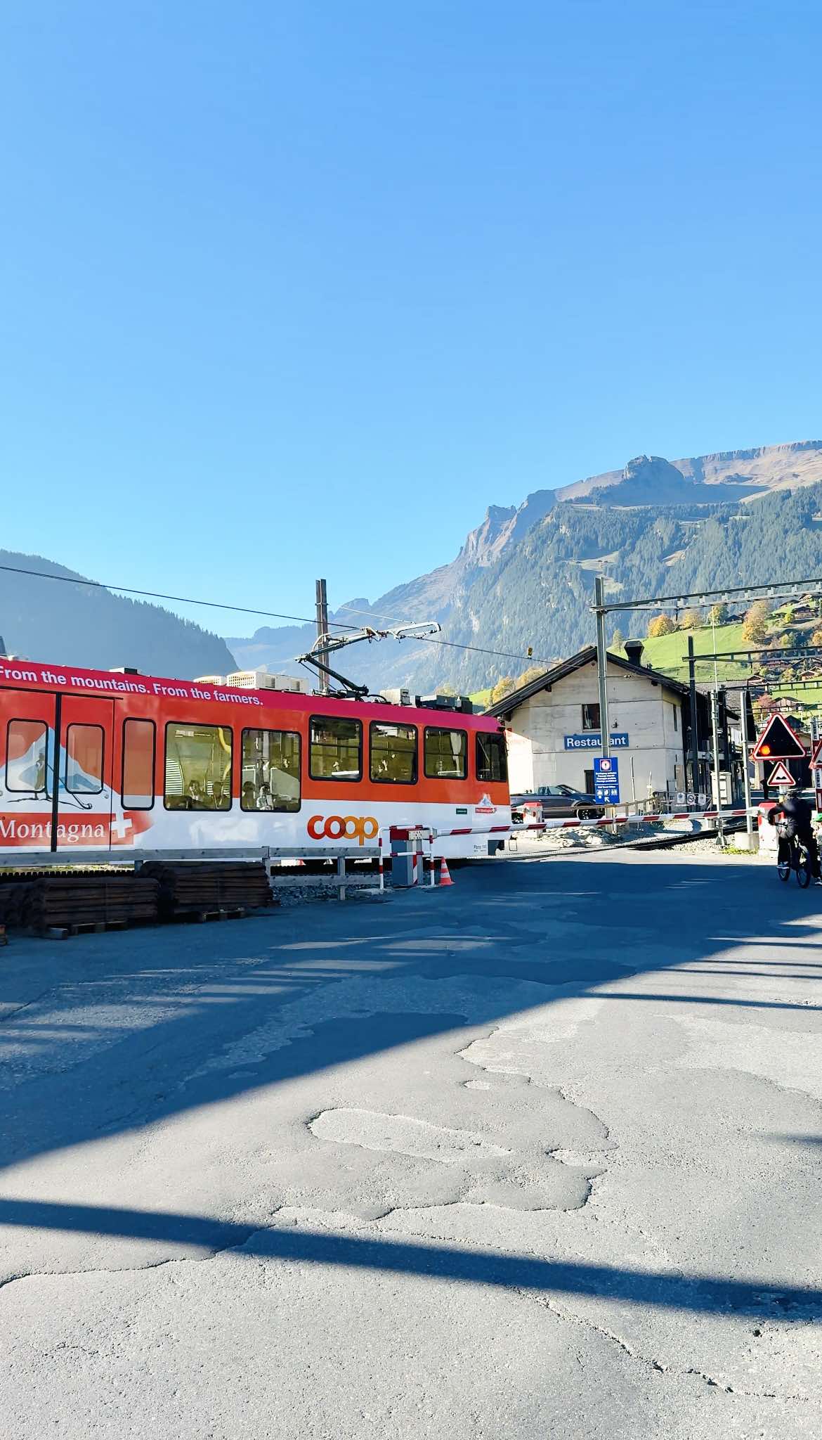 @swisstours