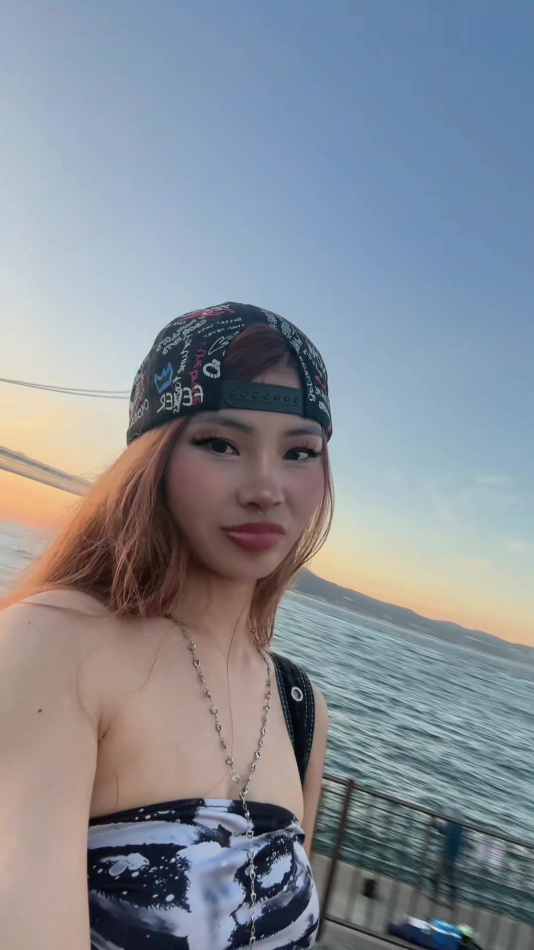 @LitGi