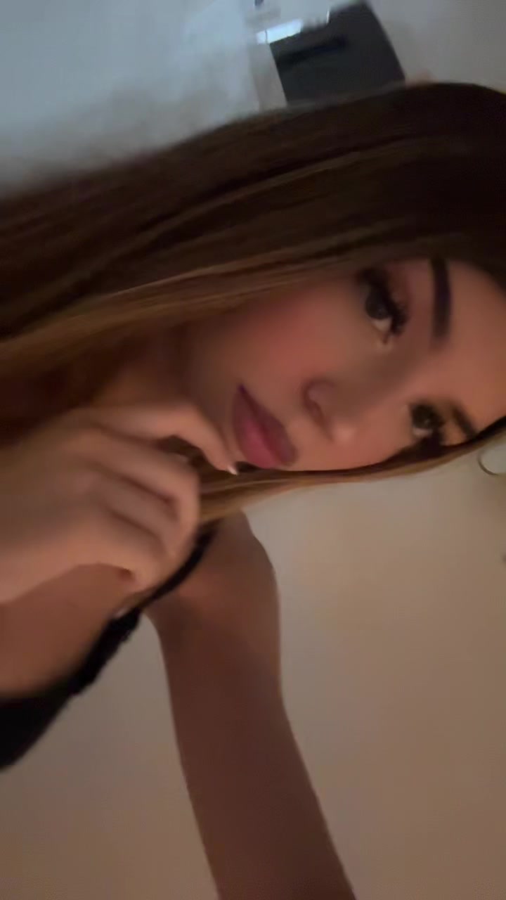 @🥀